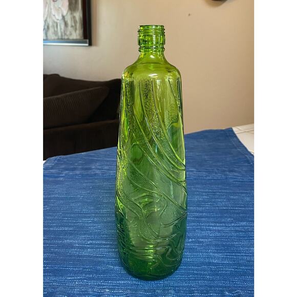 VTG RIPPLE Gallo's 1960-84 HIPPIE Wine Flavor Guard Green Glass Bottle 4/5 QT - Picture 2 of 5